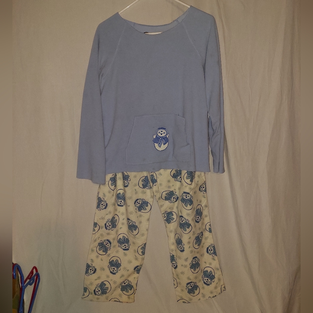 Ladies snowman pajamas set